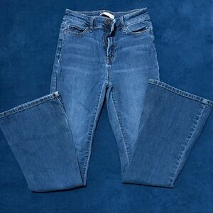 Junior’s Flare Jeans